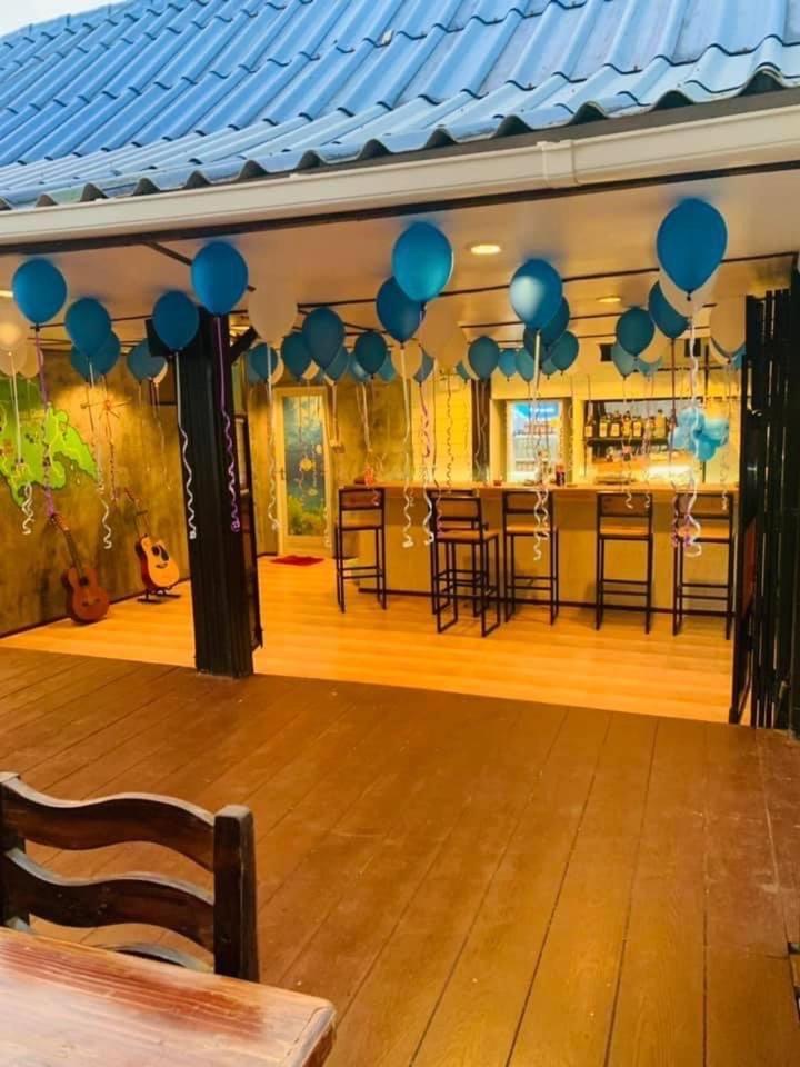 Cher Lonely Beach Resort Ко Чанг Екстериор снимка
