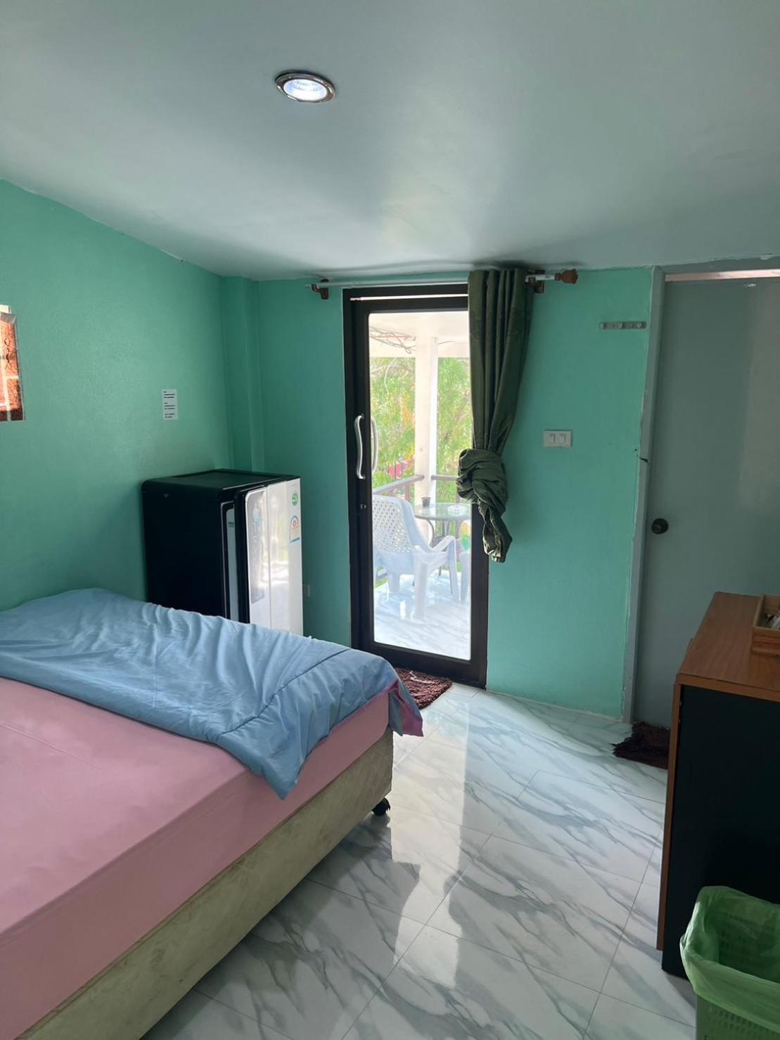 Cher Lonely Beach Resort Ко Чанг Екстериор снимка